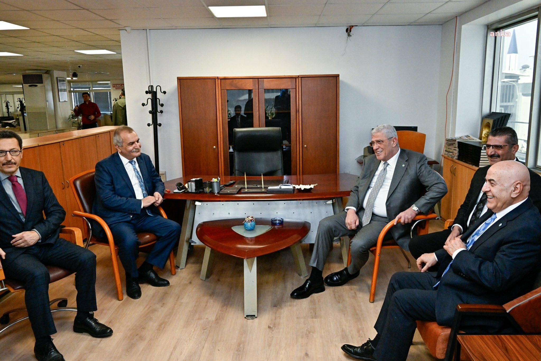 Dervişoğlu'ndan Yeniçağ gazetesine ziyaret