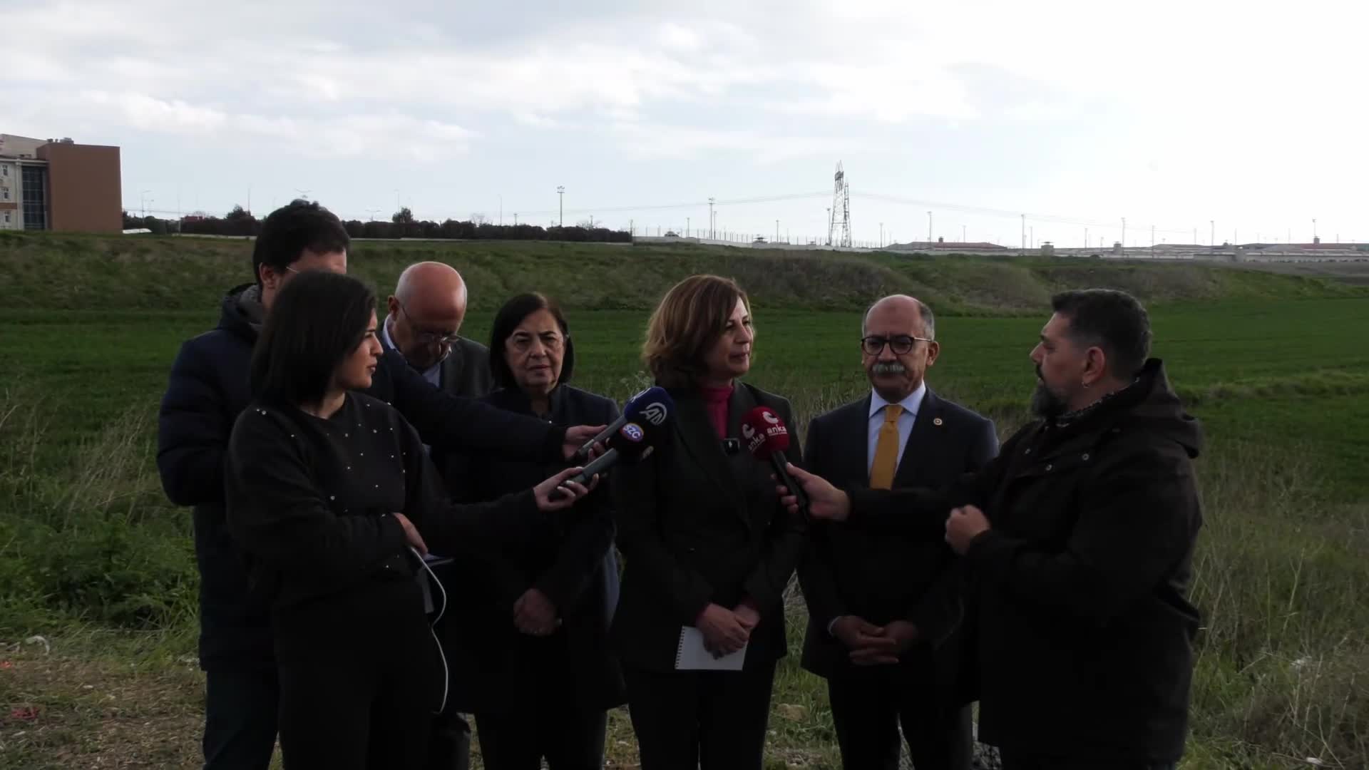 Eskişehir Büyükşehir Belediye Başkanı Ünlüce ve CHP Milletvekilleri’nin Silivri ziyareti… Çakırözer: “Adli Tıp'a gönderme sadece hükümlüler içindir, Mahir Polat gibi tutuklular için savcılık tutukluluk halini sona erdirebilir”