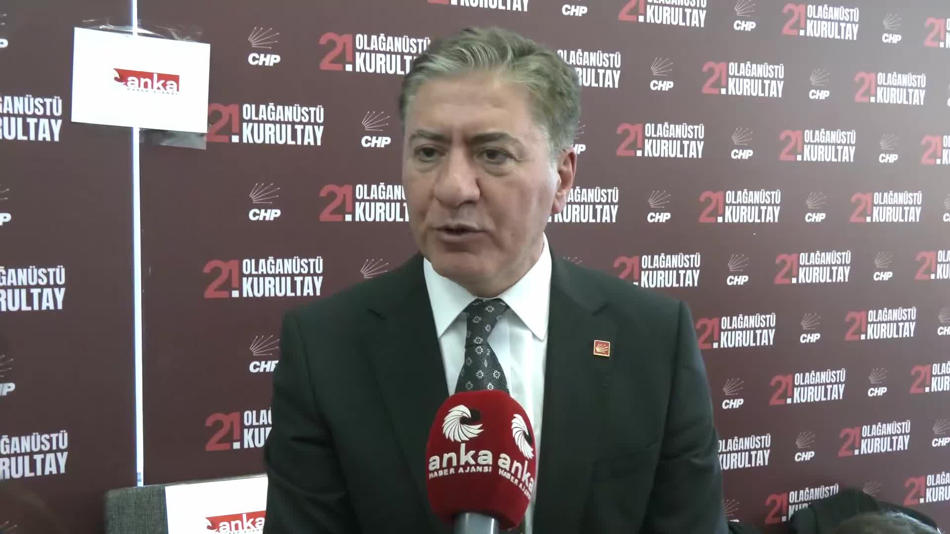 CHP'nin 21'inci Olağanüstü Kurultayı... Murat Emir'den Berhan Şimşek'e: "Gerçekten ciddi bir adaylık söz konusu olduğunda 67 imza almak zor olmamalıdır"