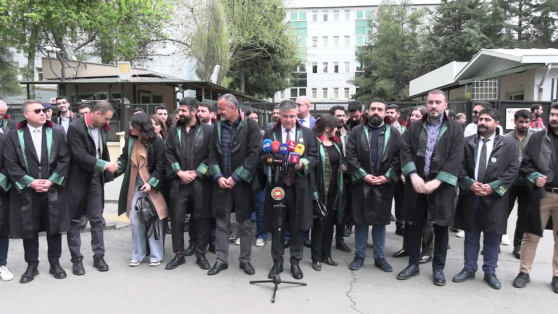 Diyarbakır Baro Başkanı Güleç: “Hukuk devleti ilkesiyle bağdaşmayan çok sayıda uygulamaya tanıklık ediliyor”