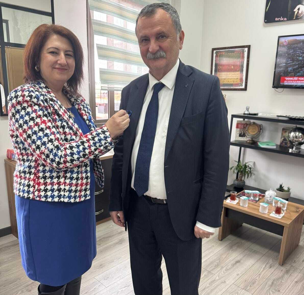 Yunusemre Belediye Başkanı Balaban: "Otizm tanısı erken yaşta konulduğu takdirde bireyleri eğitimle topluma kazandırabiliriz"