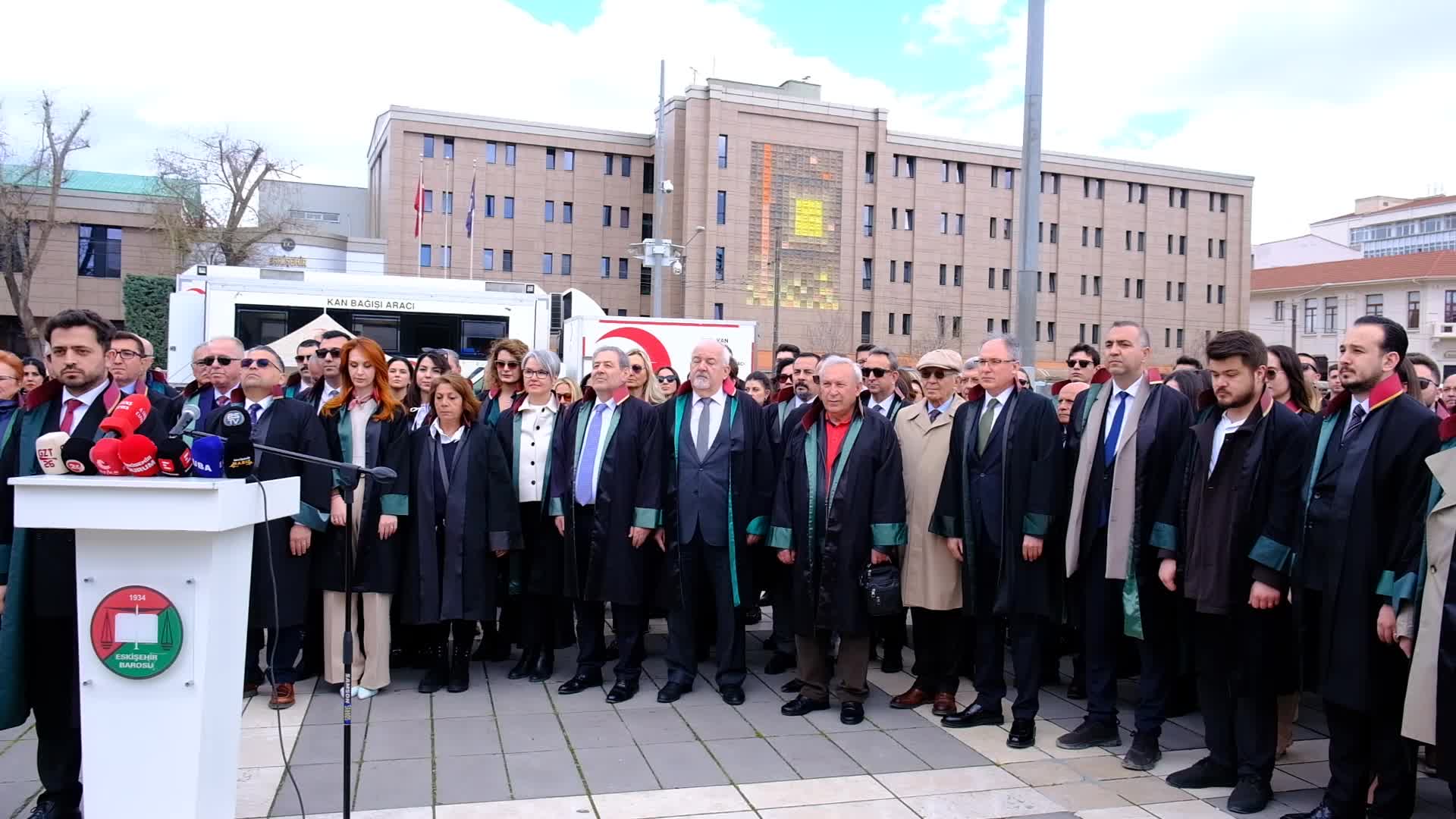 Eskişehir Barosu Başkanı Barış Günaydın’dan avukatlara: “Şehrin vicdanına ve adaletine sahip çıktınız”
