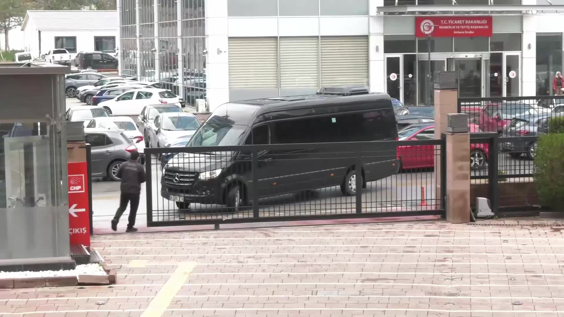 Özgür Özel, Almanya Yeşiller Partisi Eş Genel Başkanı Felix Banaszak ile görüştü