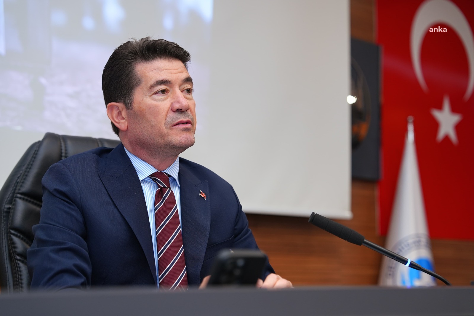 Ortahisar Belediye Başkanı Kaya: “Borçsuz belediye yok ama orta yerde de bir haksızlık var”