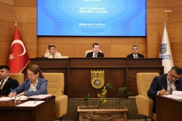 Silivri Belediye Meclisi'nde "İmamoğlu" gerginliği... Belediye Başkanı Balcıoğlu: “Bu tür iddialar halkın aklıyla alay etmek gibi bir şeydir”