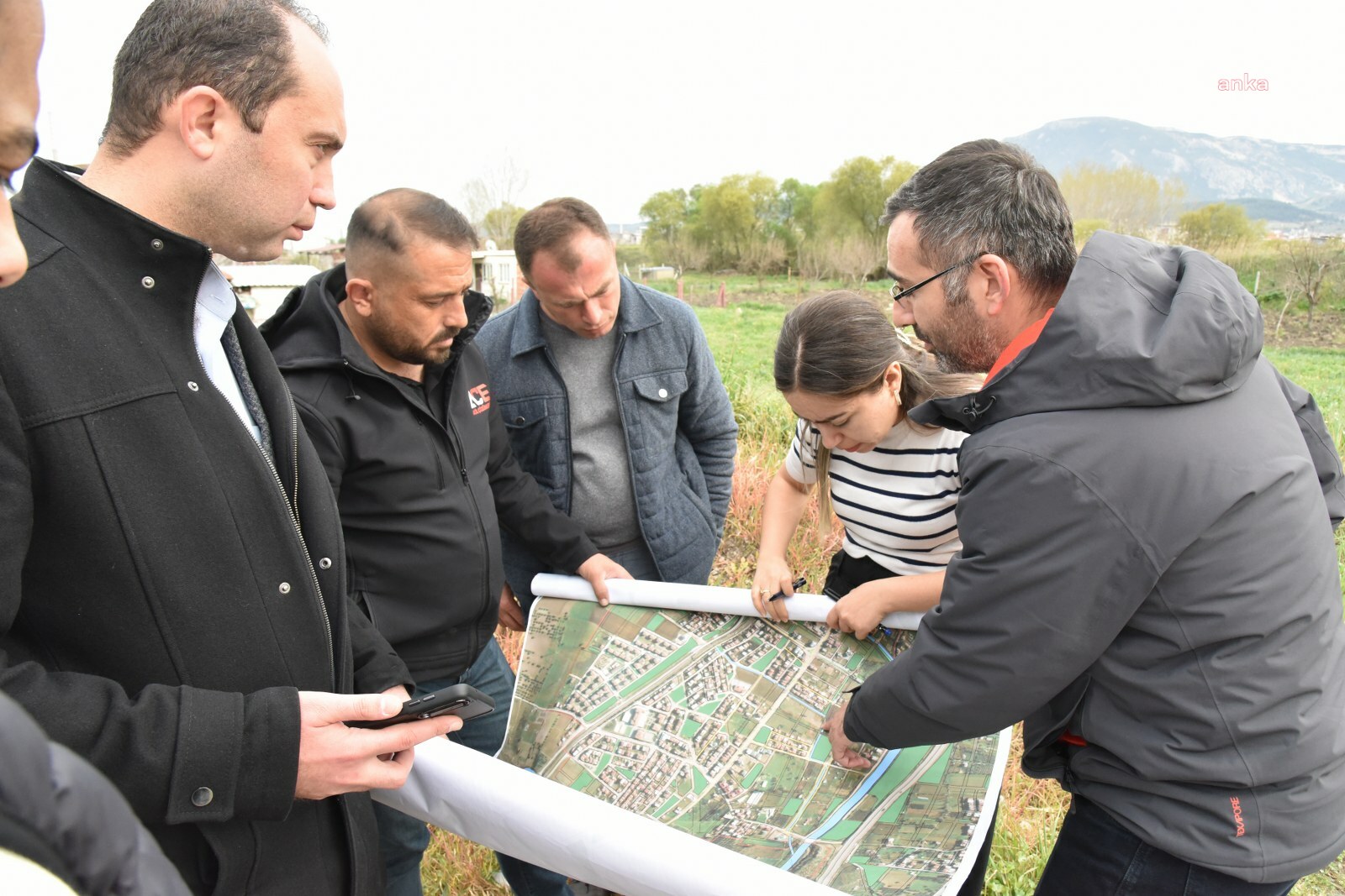 Manisa Büyükşehir Belediyesi, kenti sağlıklı altyapıya kavuşturma hedefiyle çalışmalarını sürdürüyor