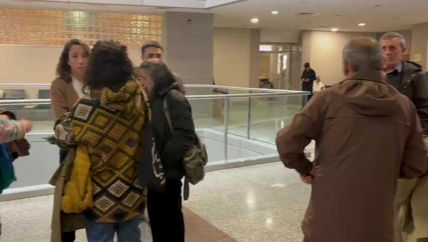 Elvan ailesinin "Cumhurbaşkanına hakaret" suçlamasıyla yargılandığı davada karar çıktı: Anne Elvan 11 ay 20 gün, baba Elvan  1 yıl 2 ay hapse çarptırıldı