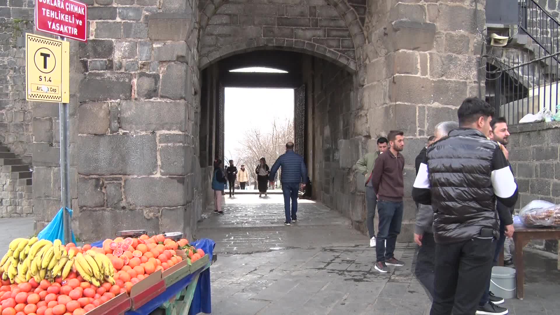 Doğu ve Güneydoğu’da “yeni süreç” anketi… Katılımcıların yüzde 54,6’sı Öcalan’ın çağırısını “olumlu” buldu