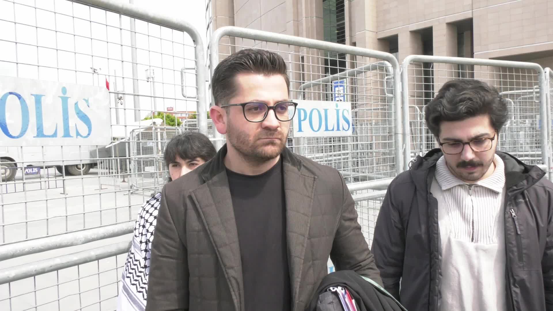 İsrail protestocuları da "çıplak arama" iddiasında ısrarlı: Maalesef onur kırıcı bir aramaya maruz kaldık...