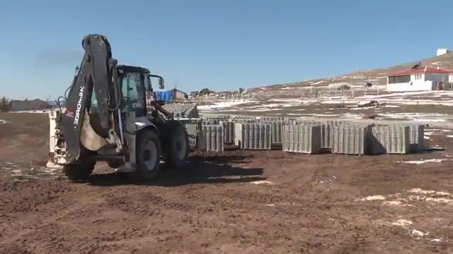 Ankara Büyükşehir Belediyesi'nden kırsal ilçelere 550 bin metrekare kilitli parke taşı