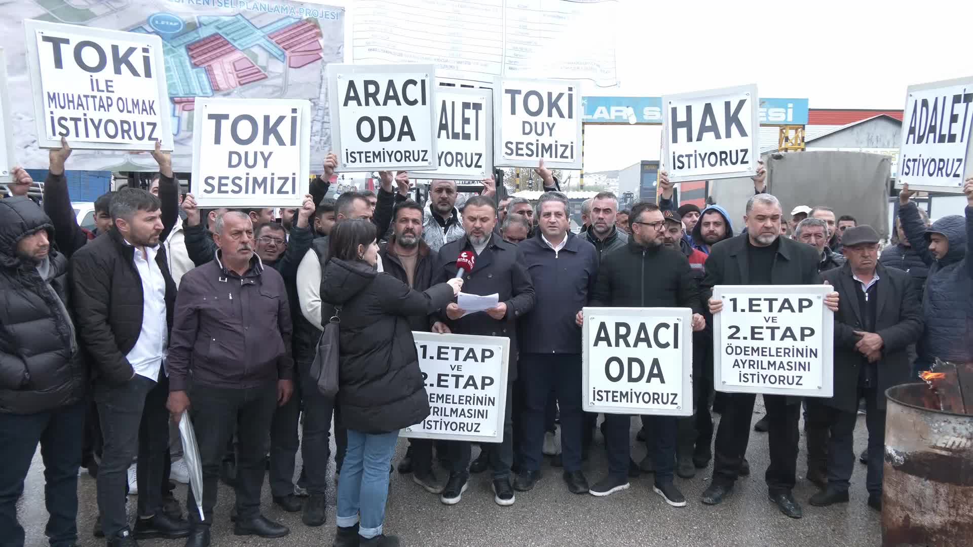 Ankara Hurdacılar Sitesi'nde mağdur esnaf isyan etti, Erdoğan ve Kurum'a seslendi: "Burada çok büyük adaletsizlik var, sesimizi duyun"