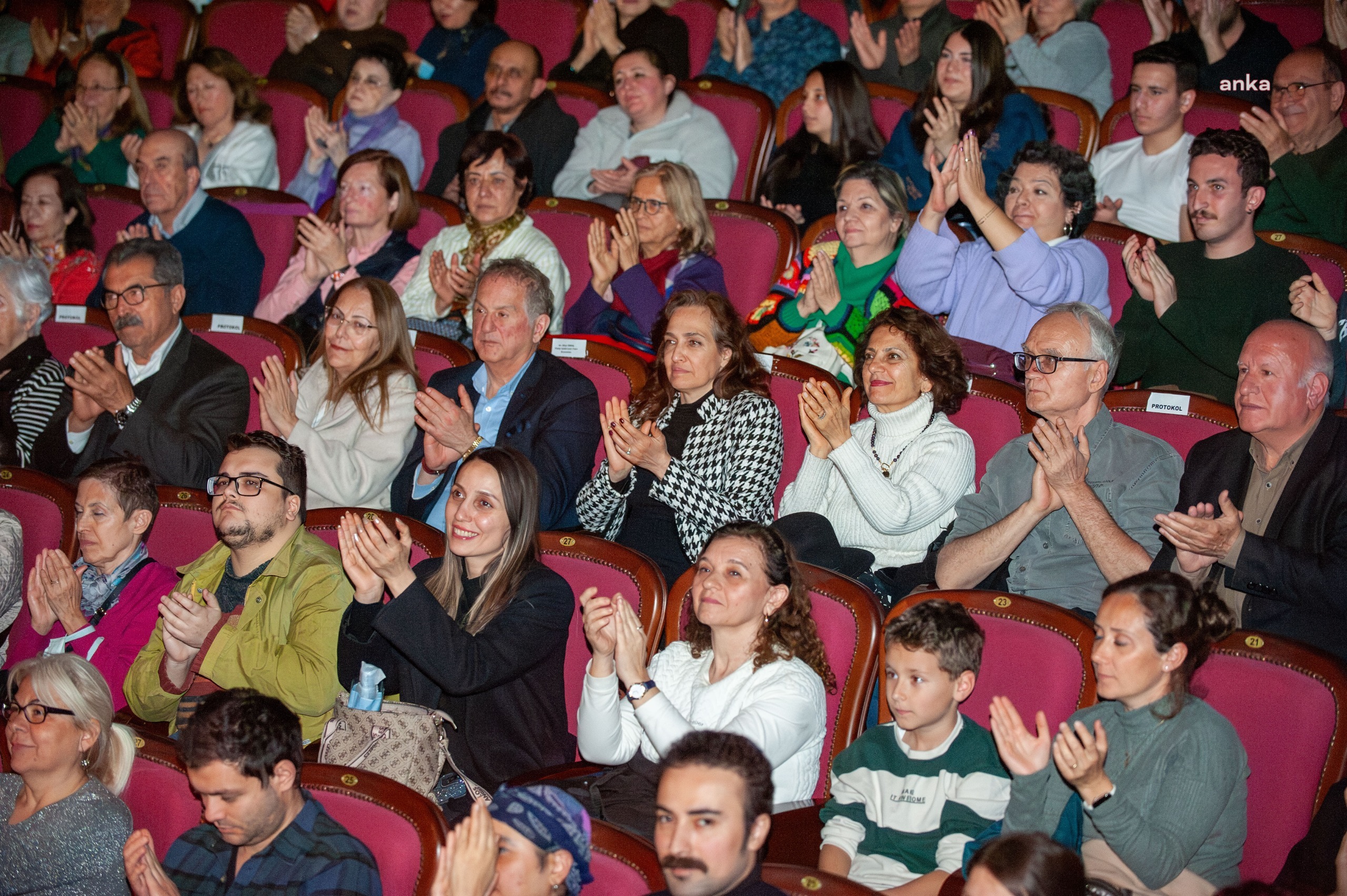 Karşıyaka Oda Orkestrası müzikseverler ile buluştu