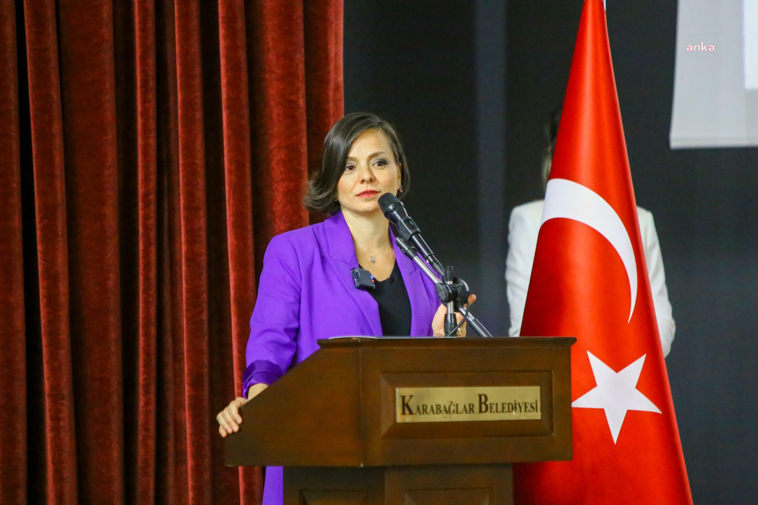 Karabağlar Belediye Başkanı Helil Kınay’dan gençlere tavsiye: Hiçbir şeyden vazgeçmeyin