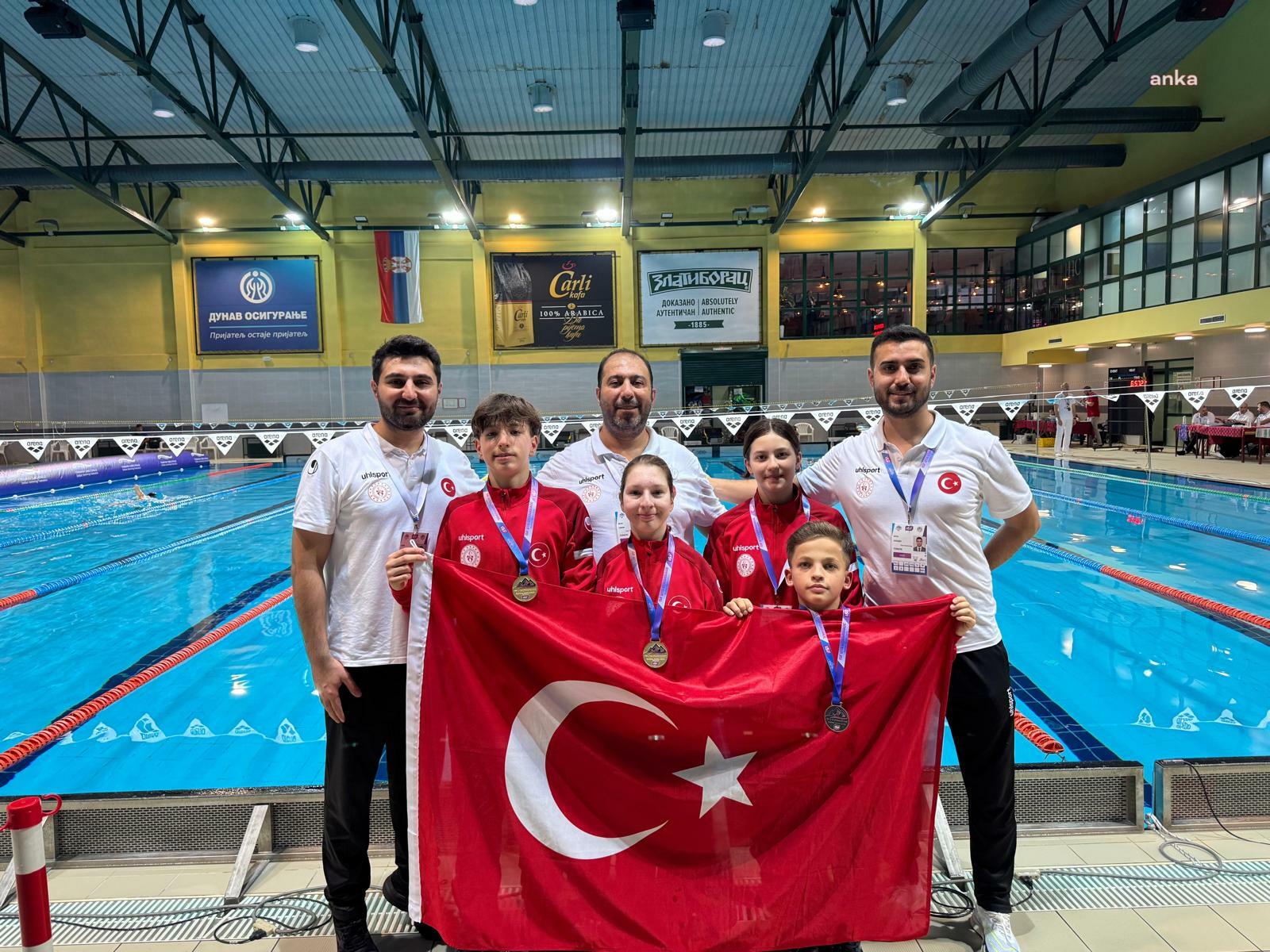 Eskişehir Büyükşehir Spor Kulübü yüzücüsü Ahmet Bakkal, Sırbistan'dan birincilik ve ikincilik ile döndü