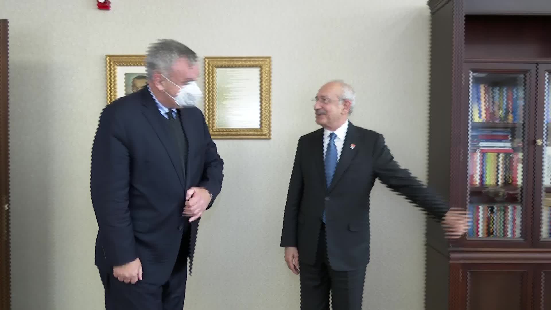 ALMANYA BÜYÜKELÇİSİ JÜRGEN SCHULZ, CHP LİDERİ KILIÇDAROĞLU'NU ZİYARET ETTİ