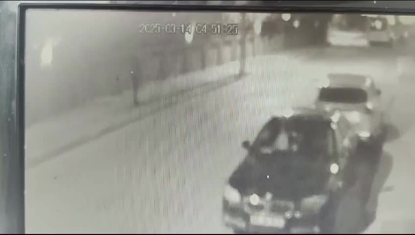 Yeniköy'de bir villaya bombalı ve silahlı saldırı soruşturmasında 5 şüpheli gözaltına alındı