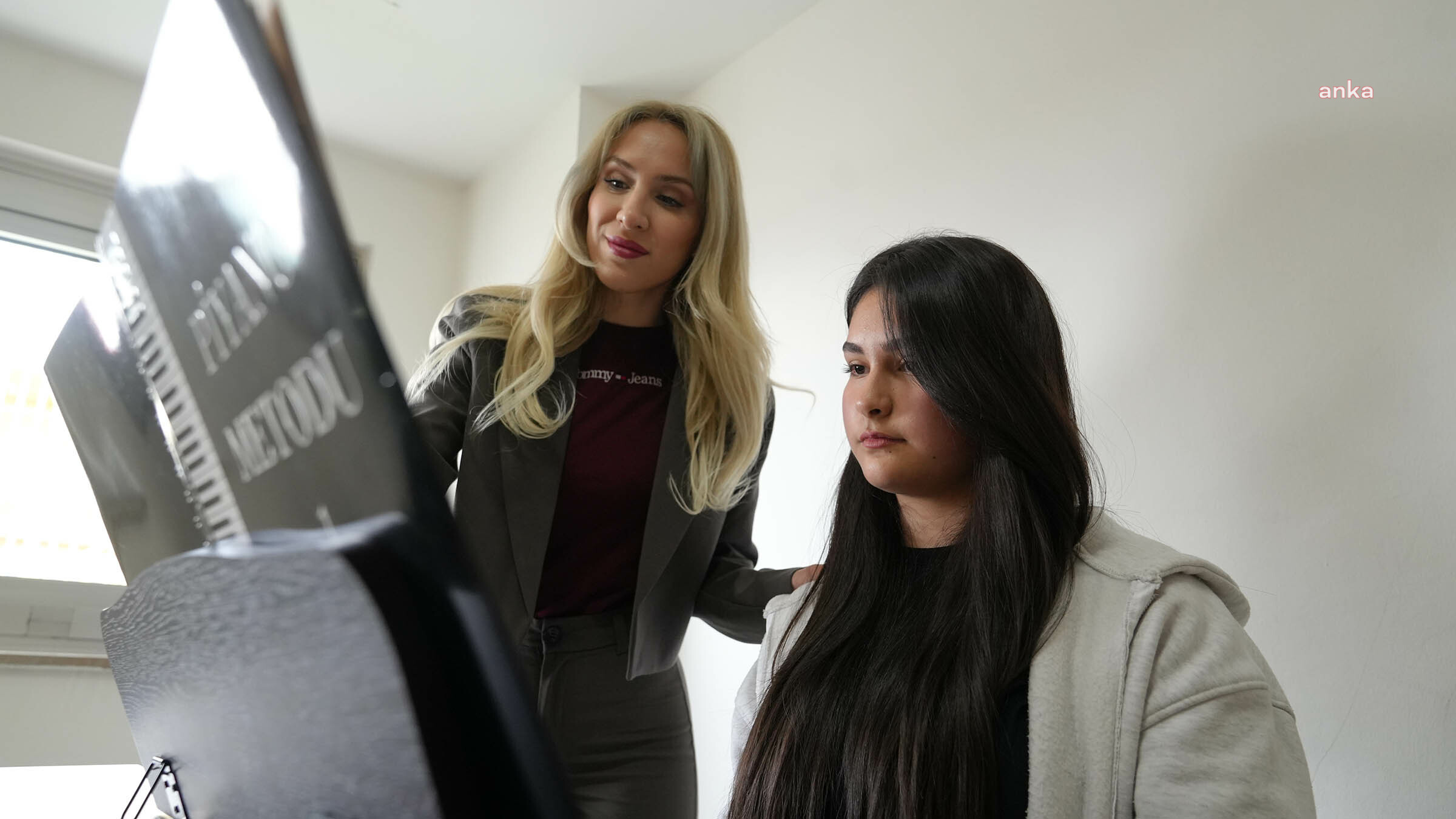Keçiören Belediyesi'nden güzel sanatlar lisesine ve fakültelerine hazırlanan gençlere destek