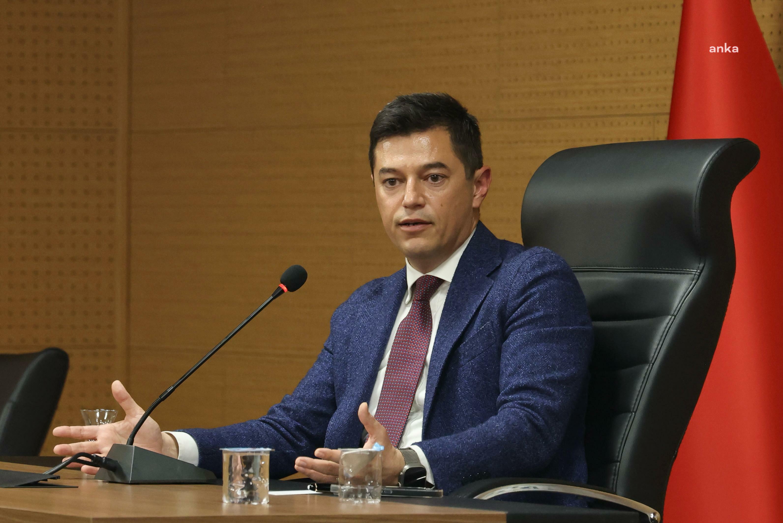 Marmaris Belediye Başkanı Ünlü, ilçe esnafıyla bir araya geldi: ”Düzenli, özenli ve kurallara uyarak Marmaris'imize prestij kazandıracağız”