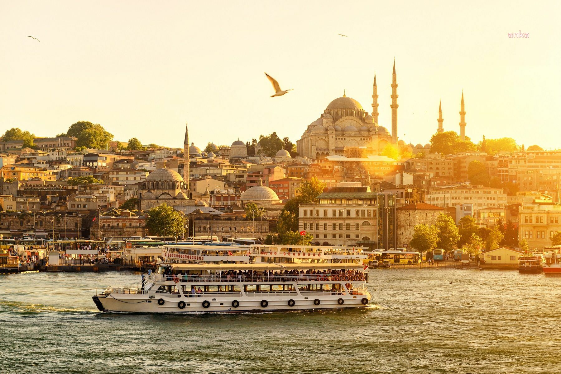 İstanbul AKOM: Sıcaklıklar gündüz 22 dereceye kadar yükselecek, geceler soğuk