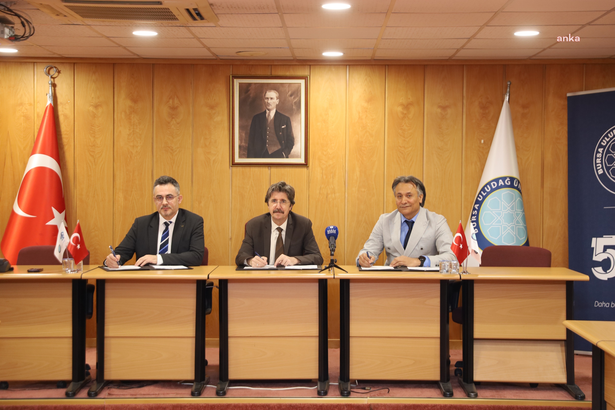 Bursa’da kent paydaşlarından kamusal binaların mekansal iyileştirmeleri için iş birliği