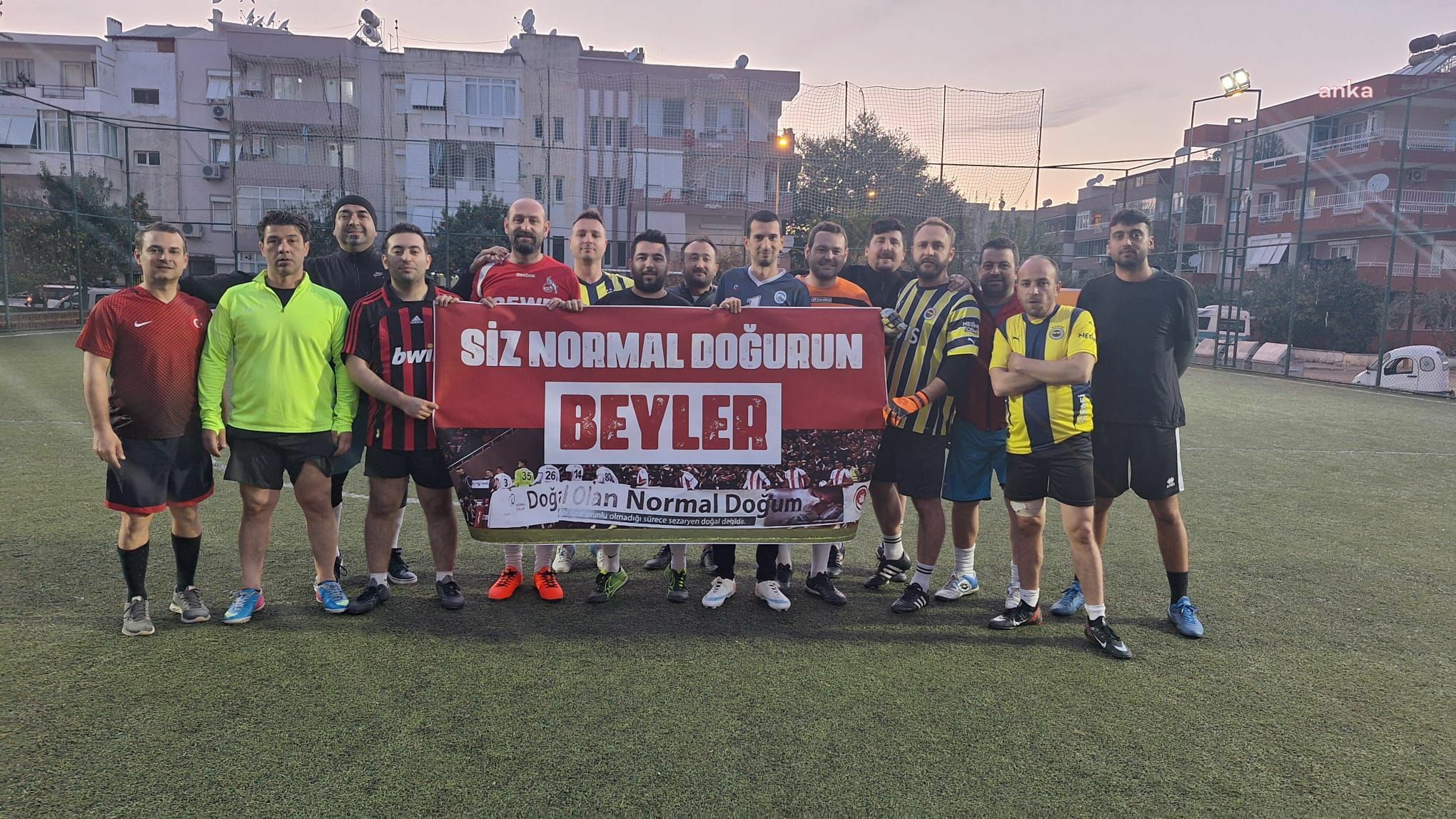 Efes Selçuk Belediyesi dostluk maçında Sivasspor-Fenerbahçe tepkisi: “Siz normal doğurun beyler”