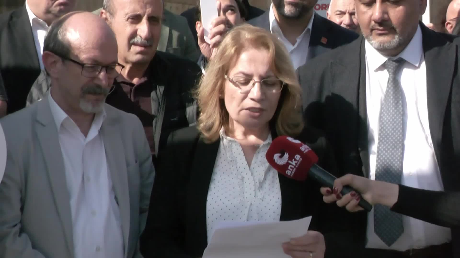 Şişli Kent Konseyi’nden “Şişli’nin Kanal İstanbul’u” açıklaması:  “Şehir plancıları kentlere bakarken, fırsatçılar, rantçılar dolarlara, sentlere bakıyor”