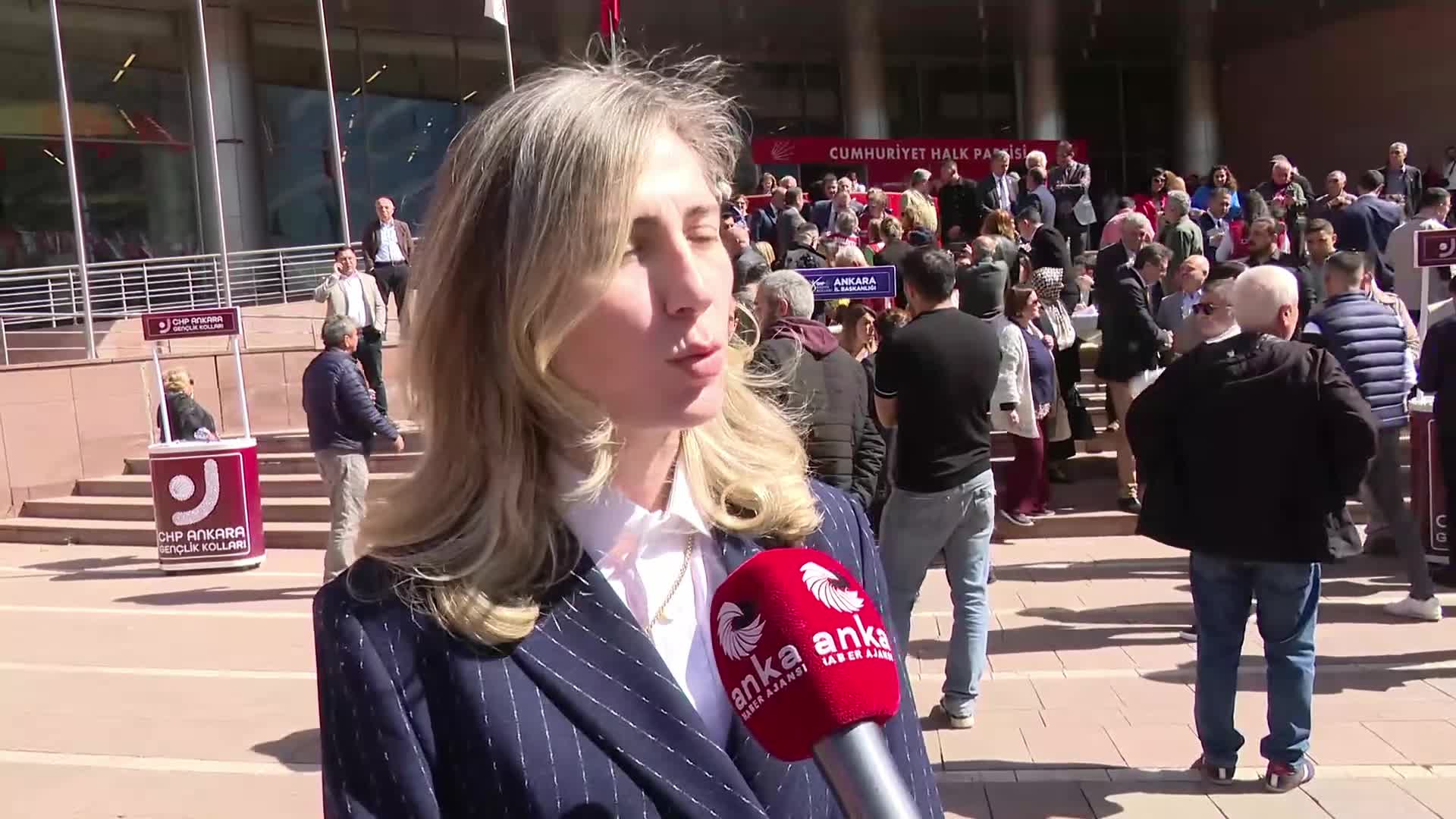 CHP Genel Merkezi’nde imza kampanyası… Gülşah Deniz Atalar: “Burada bir şenlik ve şölen havası bekliyoruz”