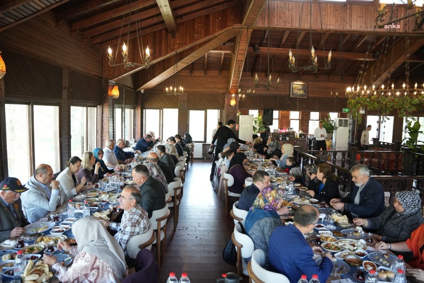 Torbalı Belediye Başkanı Demir, şehit yakınları ve gazilerle bir araya geldi
