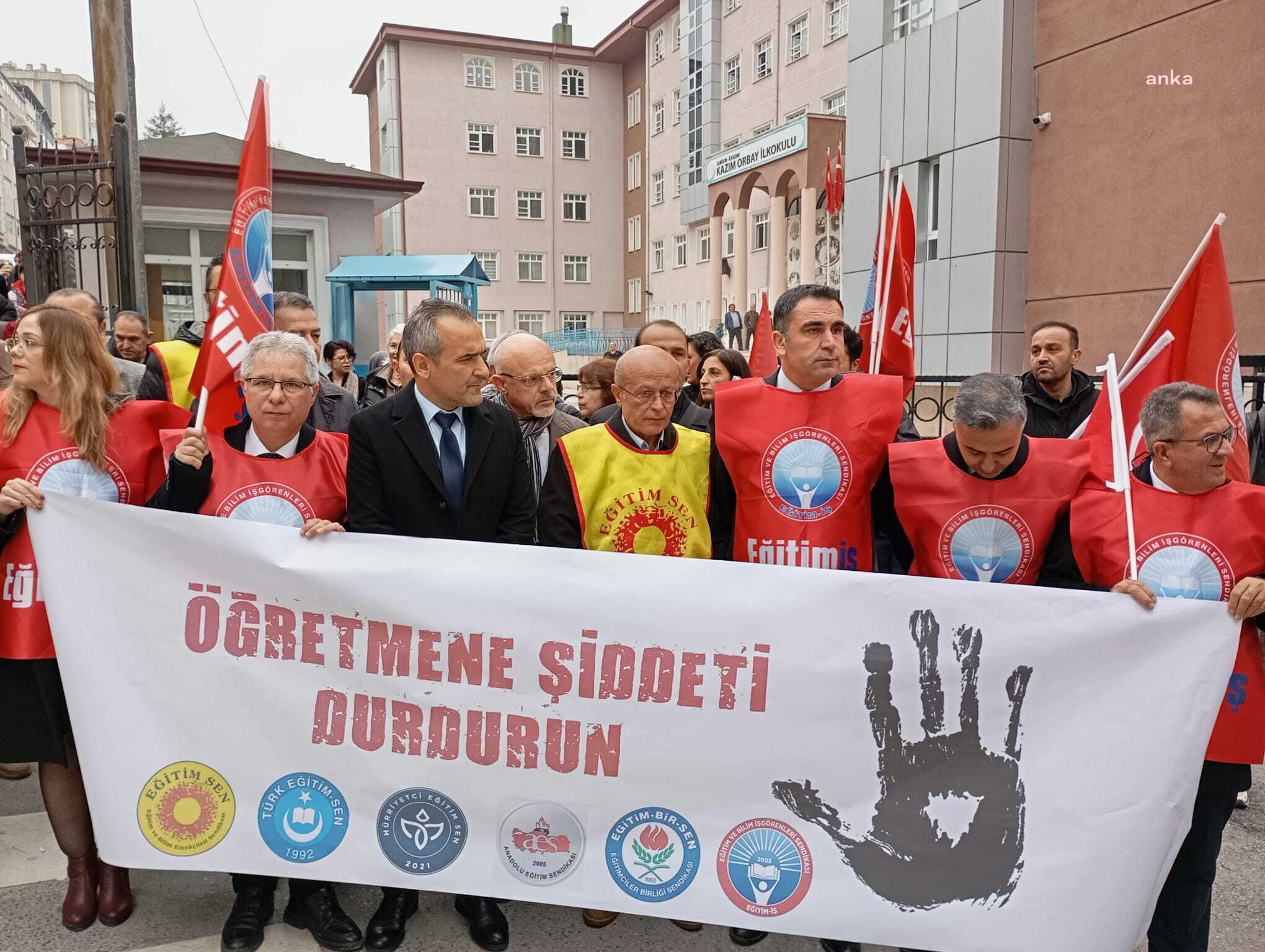 Samsun’da bir öğretmenin şiddete uğramasına eğitim sendikalarından tepki
