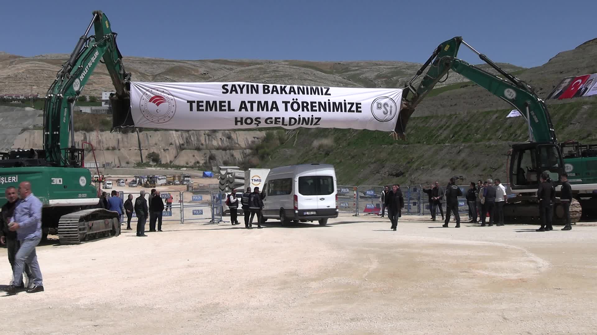Diyarbakır'da Silvan Sulama Tüneli'nin kazısı törenle başladı