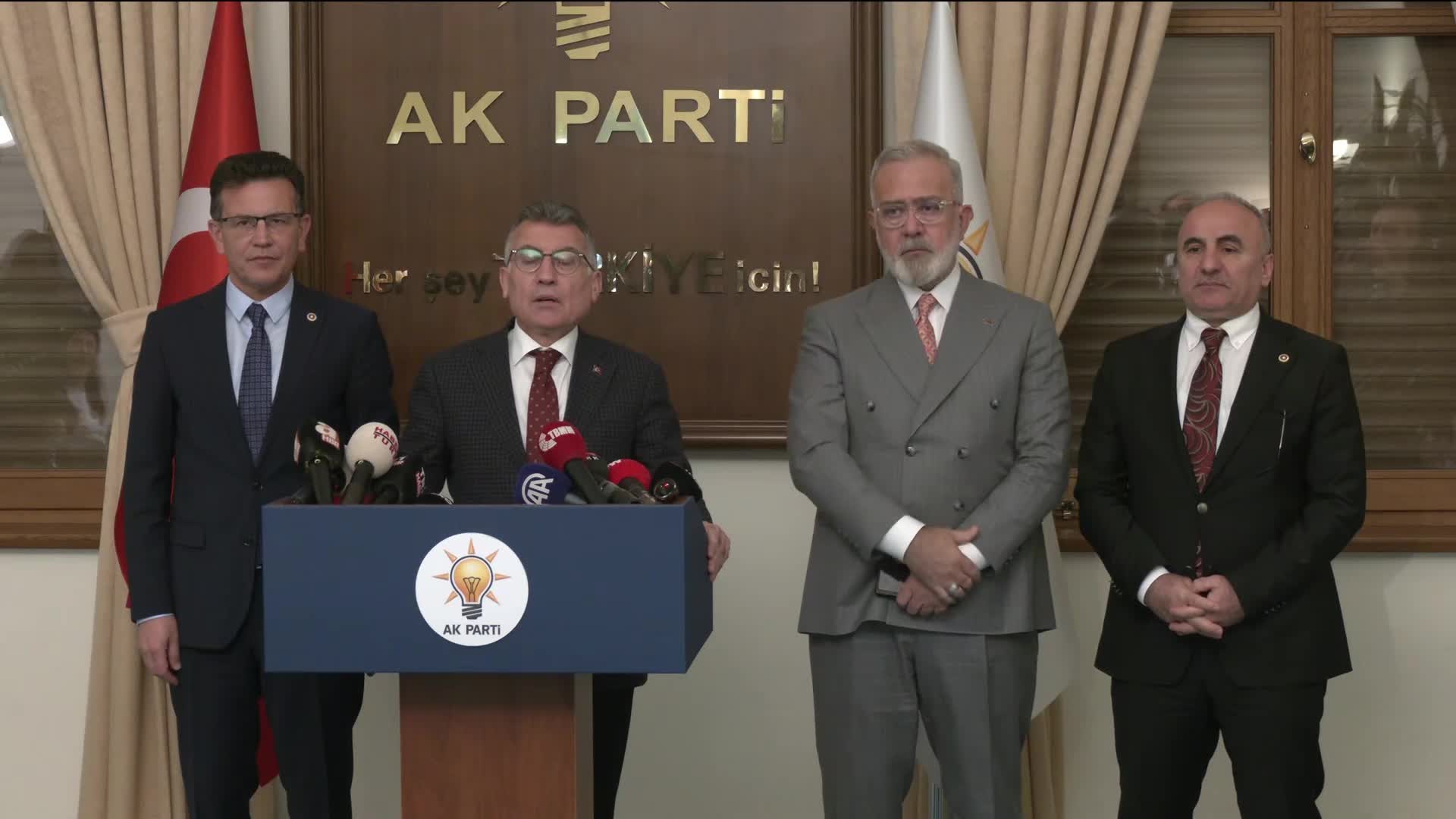 TBMM’de AYM'nin Can Atalay kararının okunması… Abdullah Güler:  "105 yıldır bu Gazi Meclis bu kadar sığ, bu kadar ciddiyetsiz, garip bir yaklaşımı ilk defa görüyor"
