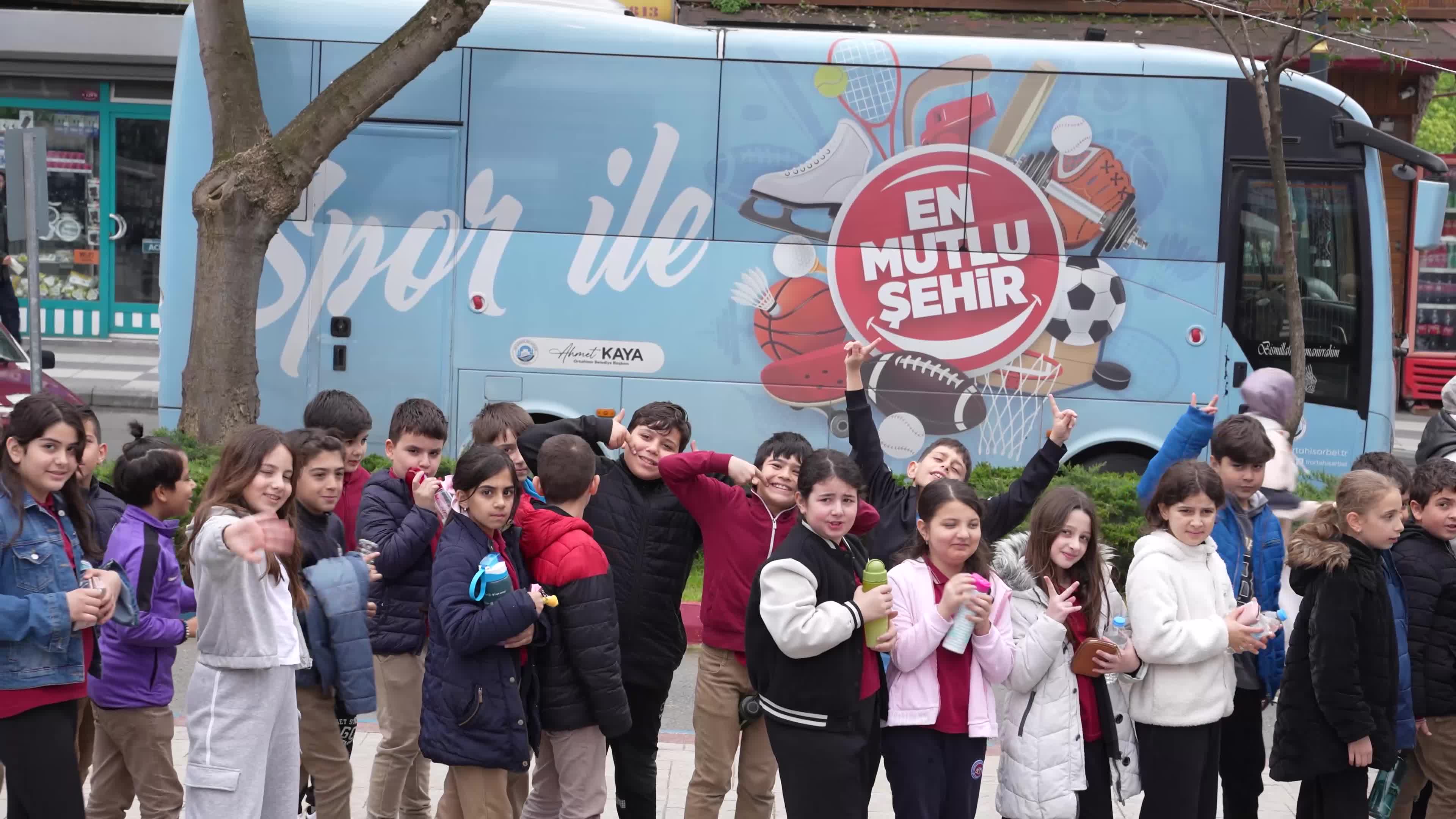 Ortahisar Belediyesi’nin “Çocuk Kitap Fuarı ve Çocuk Festivali” başladı