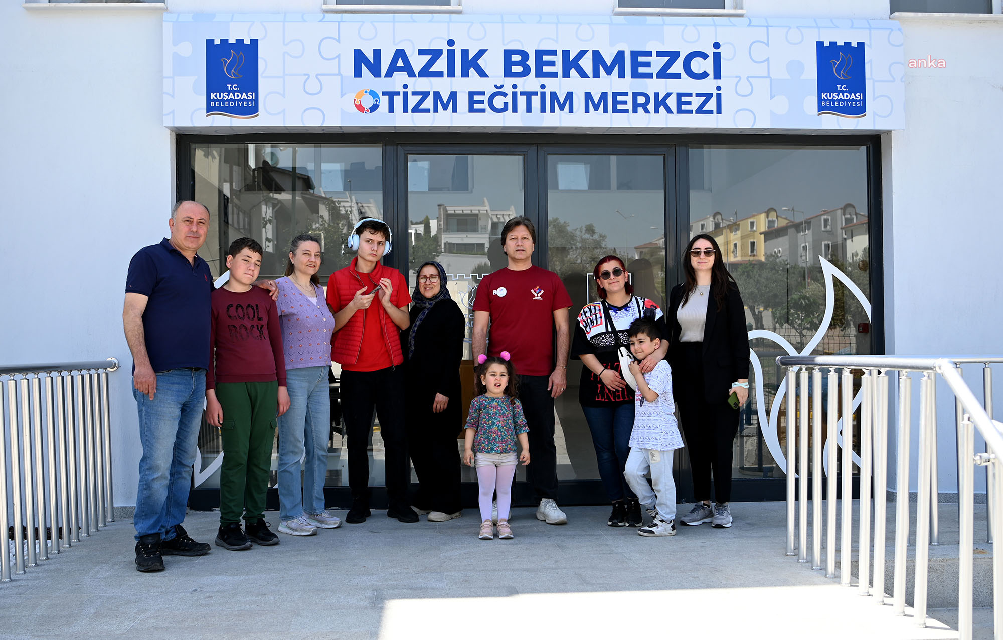 Kuşadası Belediyesi Nazik Bekmezci Otizm Yaşam ve Destek Merkezi, özel bireylerin ve ailelerinin beğenisini kazandı