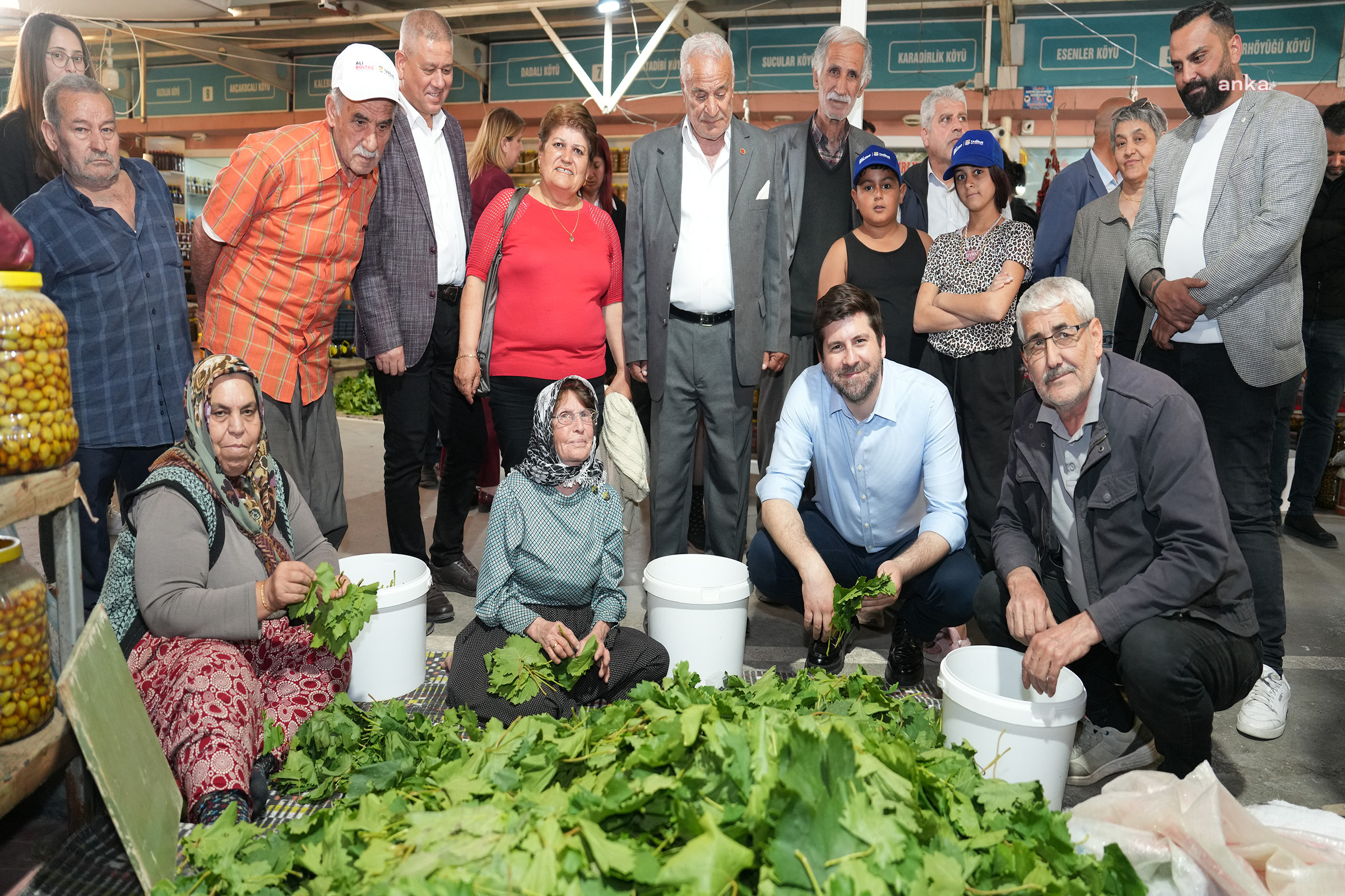 Tarsus Belediye Başkanı Boltaç'tan Köylü Pazarı esnafına ziyaret