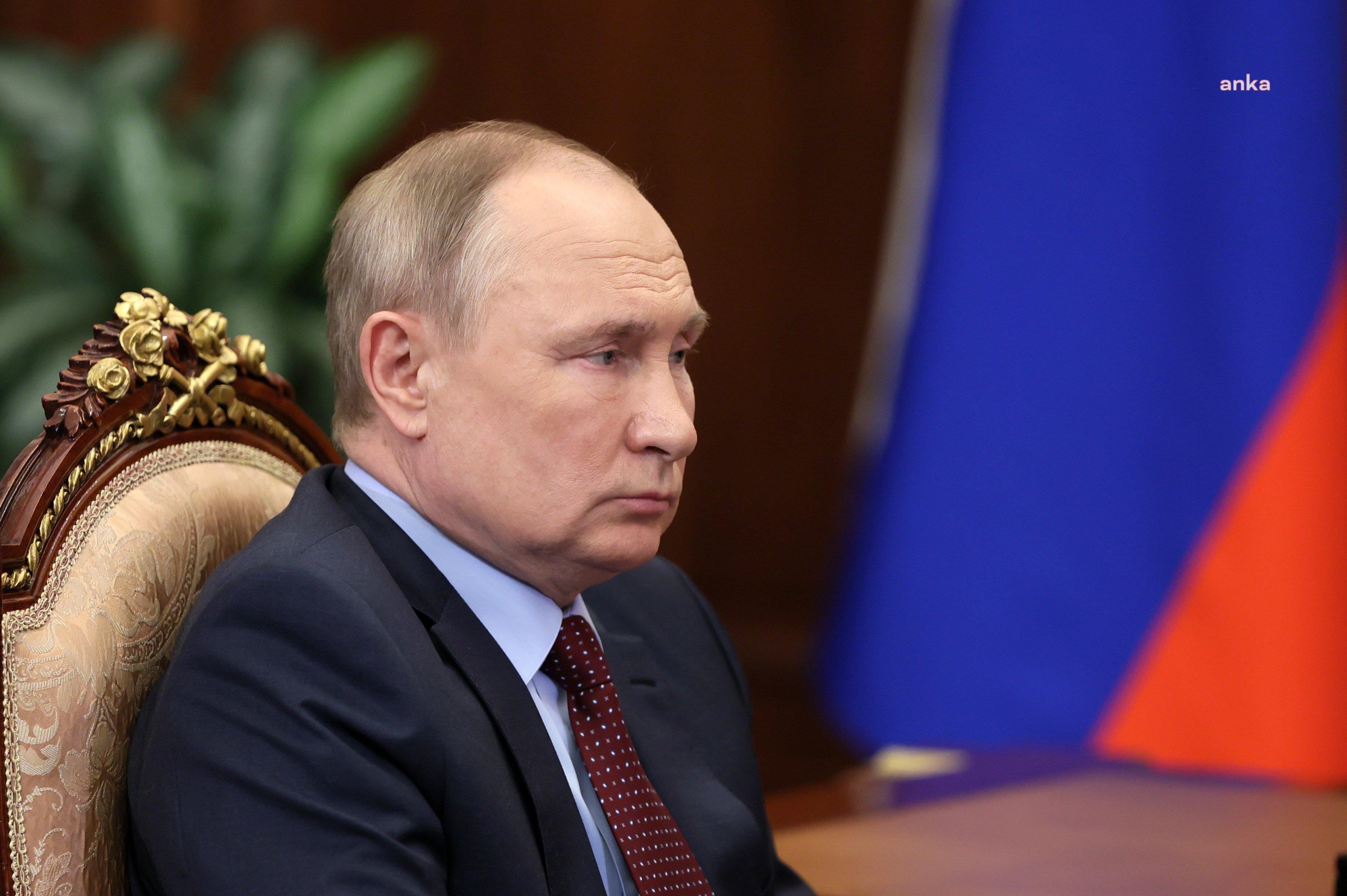 Putin, Paskalya dolayısıyla Ukrayna'da tek taraflı ateşkes ilan etti