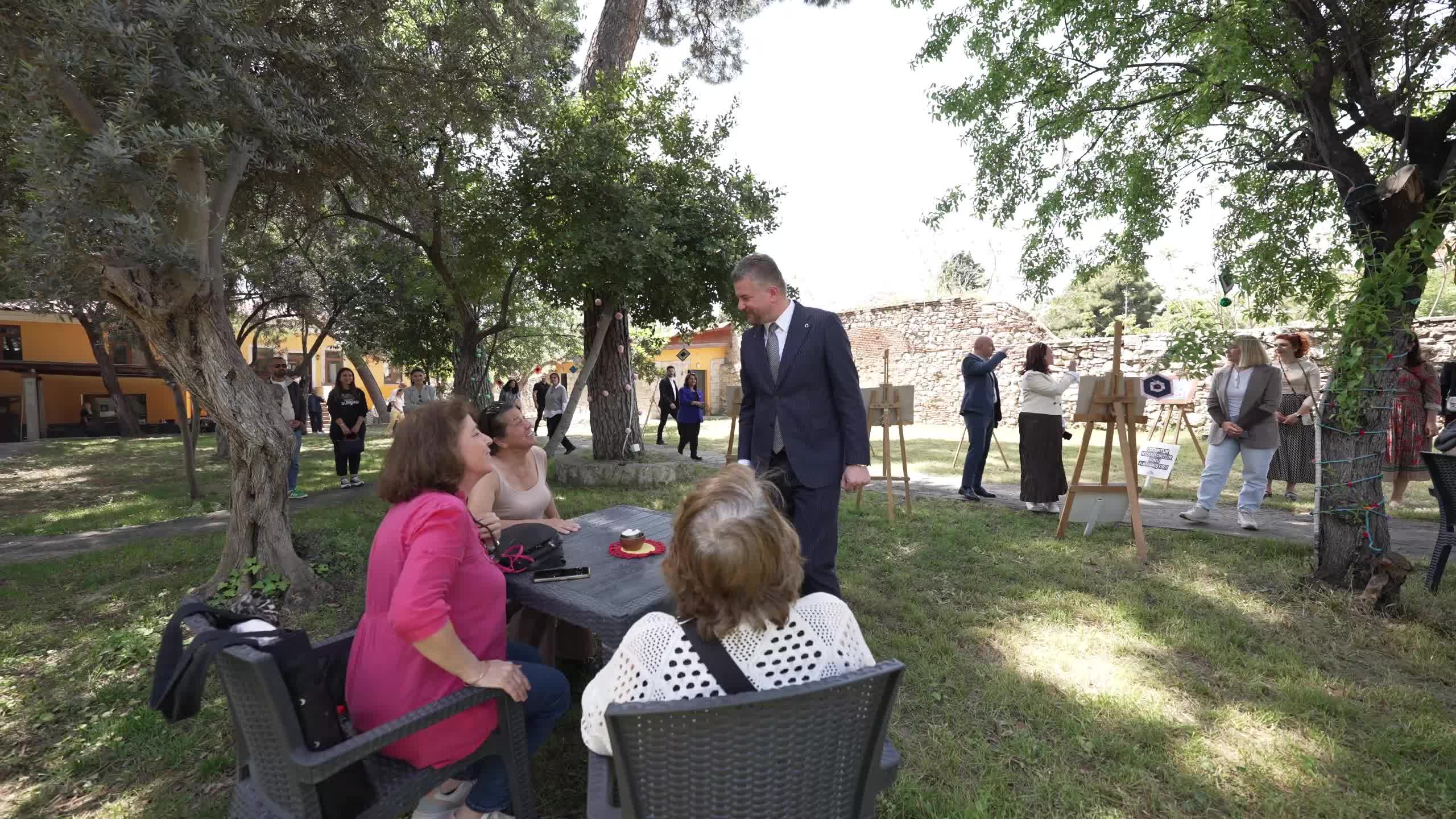 Buca’da "Umut Bileklikleri Atölyesi"...