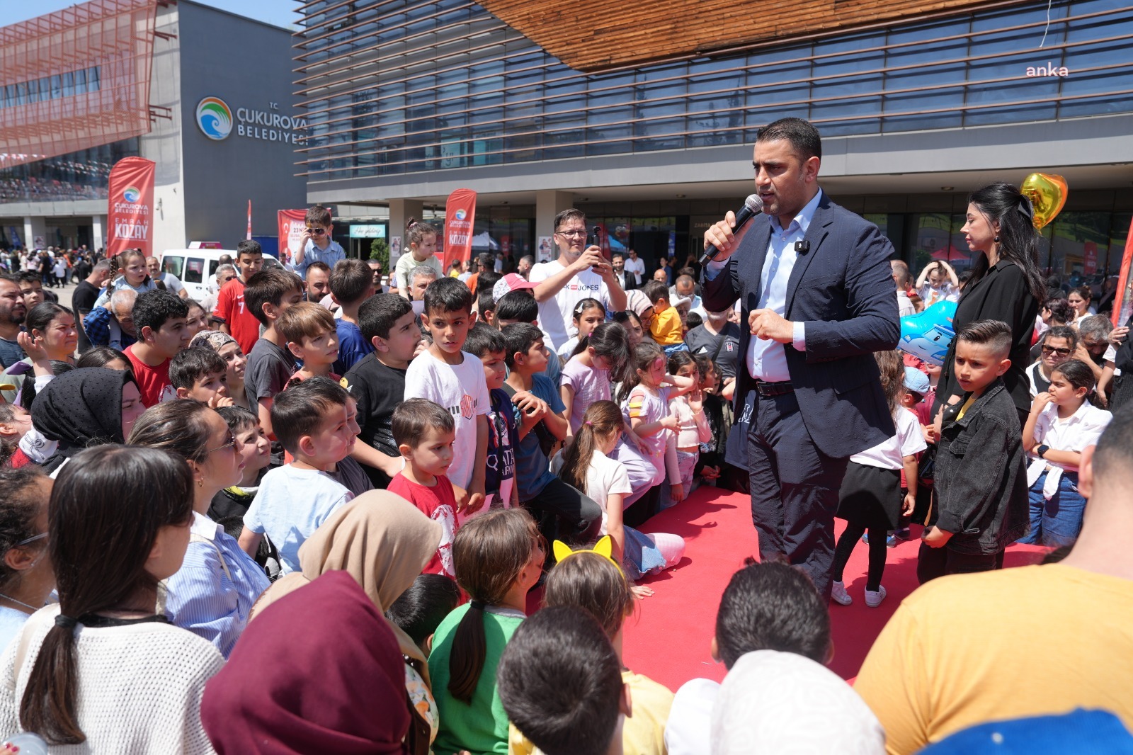 Çukurova Belediye Başkanı Emrah Kozay: Çocuklar için çalışmaya devam edeceğiz