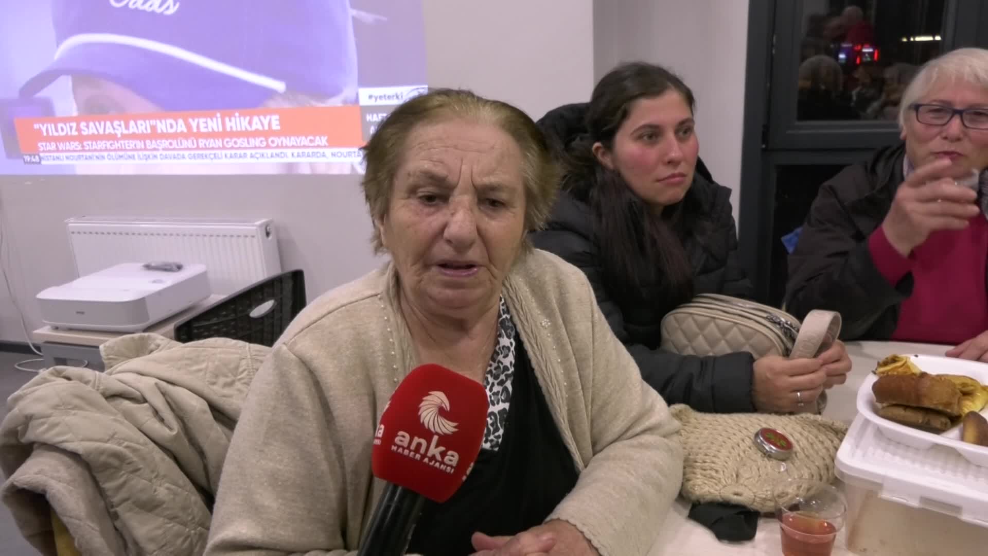 Fındıklı'da Ekrem İmamoğlu’na destek amacıyla başlatılan Adalet Nöbeti, Meci Sofrası ile devam etti