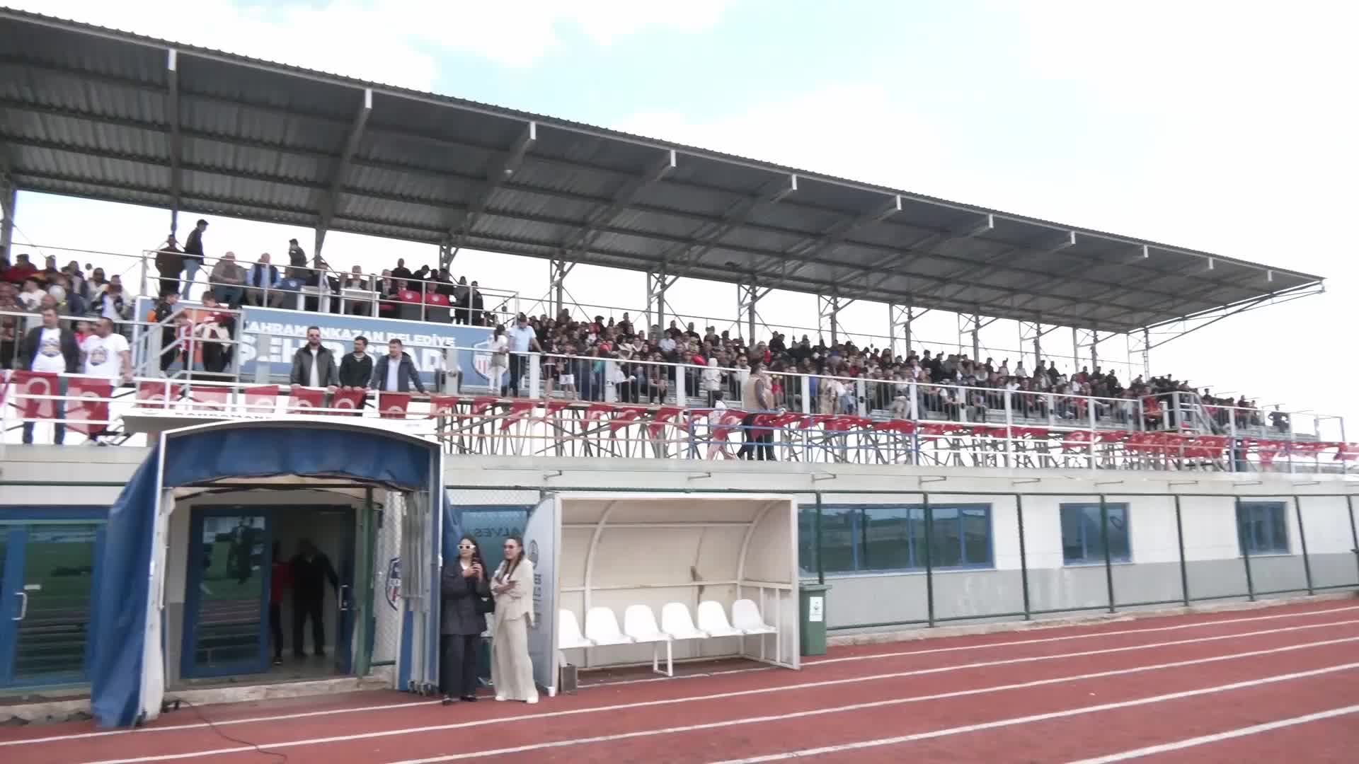 Kahramankazan Belediyespor Ankara Süper Amatör Ligi'nin şampiyonu oldu... Belediye Başkanı Çırpanoğlu: "Hedefimiz bu yıl BAL Ligi'nde şampiyon olmakla beraber 3. Lig'e adım atmak"