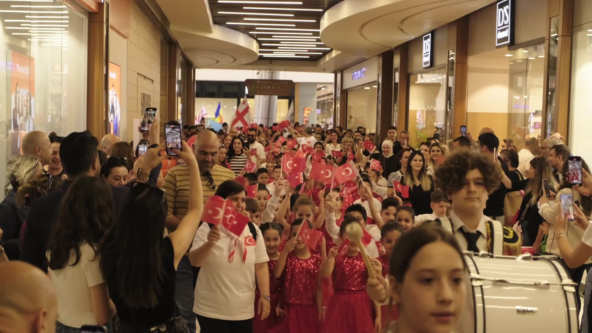 Yenişehir Belediyesi, 7 farklı ülkeden çocukları Mersin’de buluşturdu