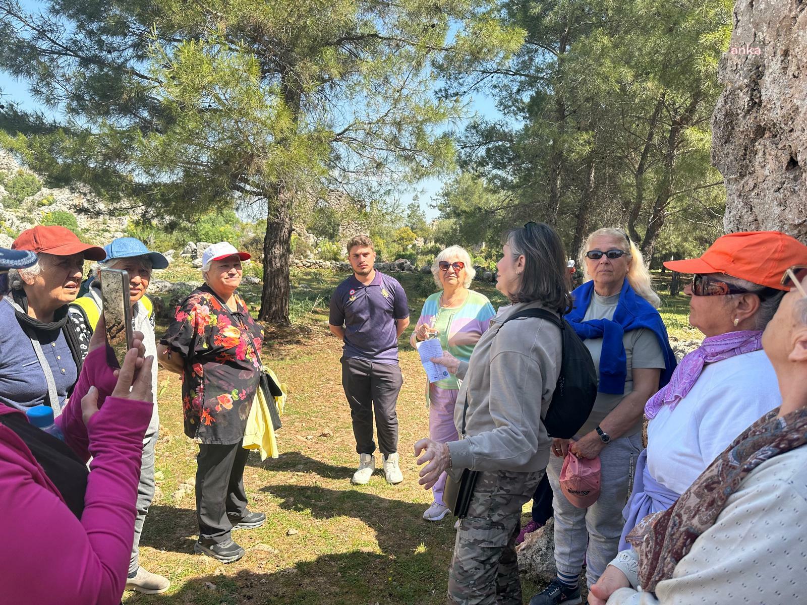 Muratpaşa'da yaş almışlar, Lyrboton Kome Antik Kenti’ni ziyaret etti