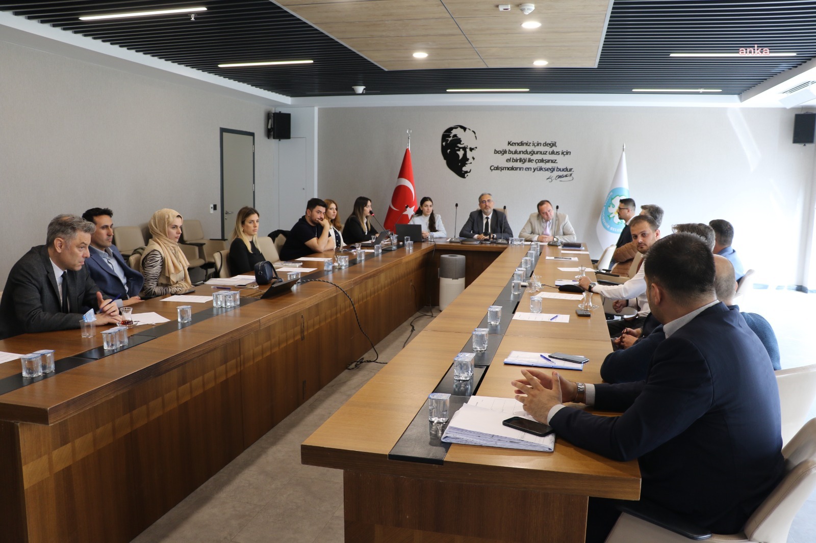 Manisa Büyükşehir Belediyesi, ilçe belediyelerine yönelik güneş enerjisi eğitimi verdi