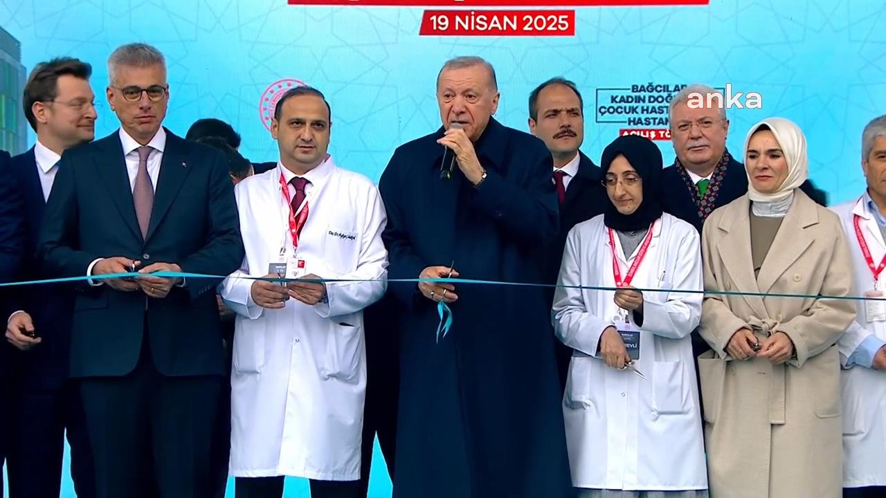Erdoğan konuşurken "AK Parti sebep enflasyon sonuç" şeklinde pankart açan tekstil işçisi tutuklandı