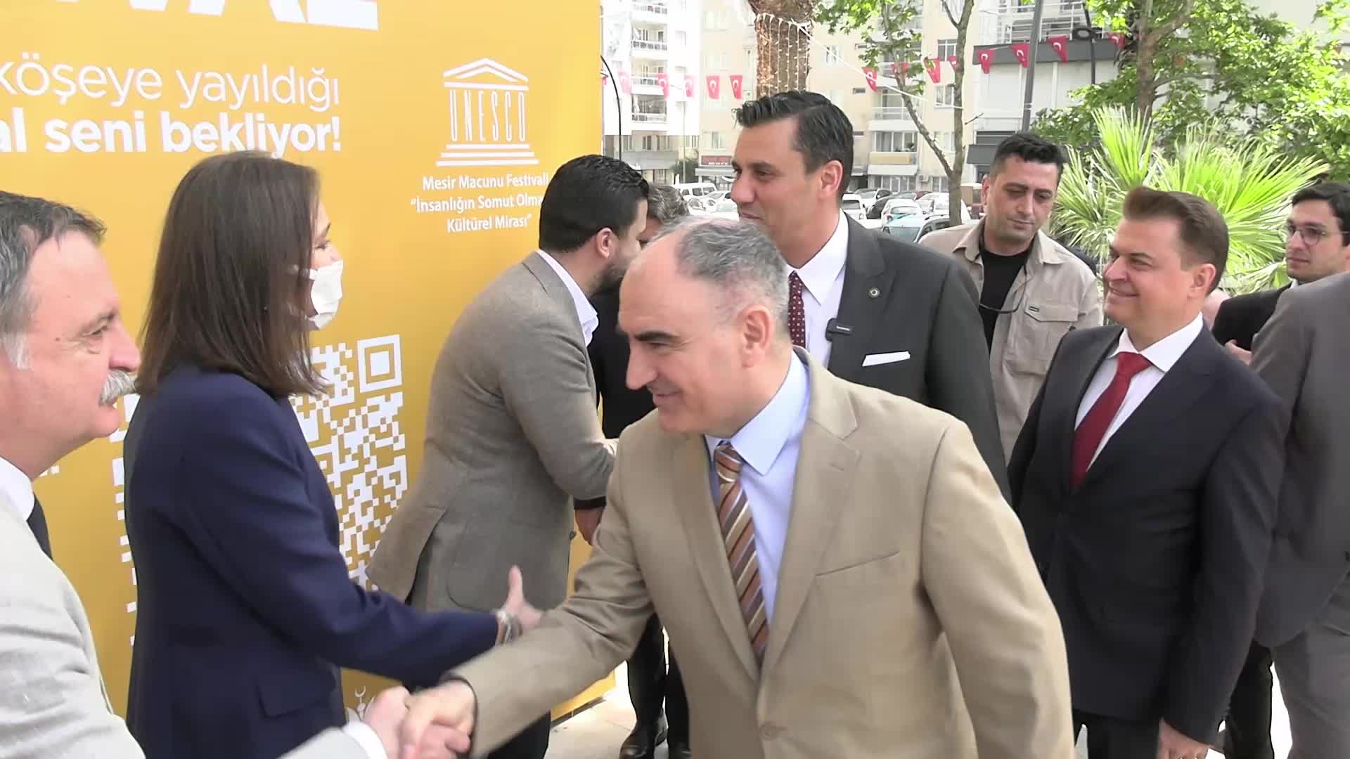 485. Uluslararası Manisa Mesir Macunu Festivali Devrim Erbil’in “Bir Müzeye Doğru”  sergisiyle başladı