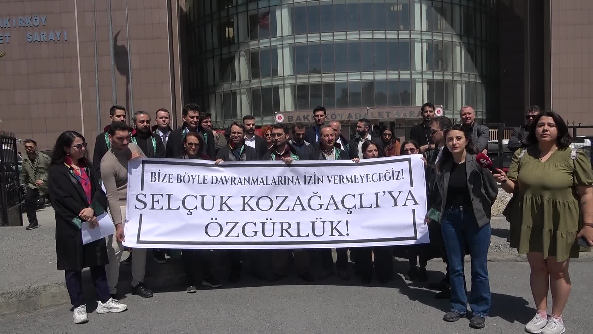 Selçuk Kozağaçlı'nın yeniden cezaevine gönderilmesine itiraz... Meslektaşları: Üzgün değiliz, umutsuz değiliz