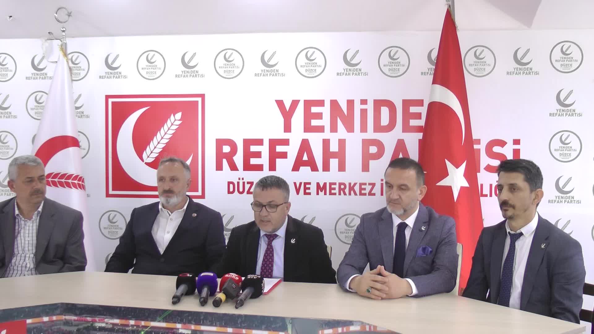 Yeniden Refah Partisi Düzce İl Başkanı Kütükoğlu: “Yönetimde yapılan yanlışlar tıpkı ülkemizi olduğu gibi belediyemizi de faiz, vergi, borç sarmalına esir etmiştir"