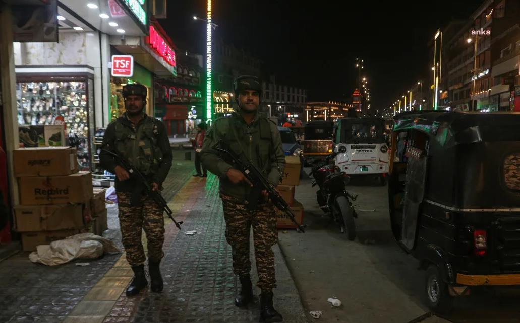 Hindistan’ın Keşmir eyaletindeki terör saldırısında 26 kişi hayatını kaybetti, 17 kişi yaralandı