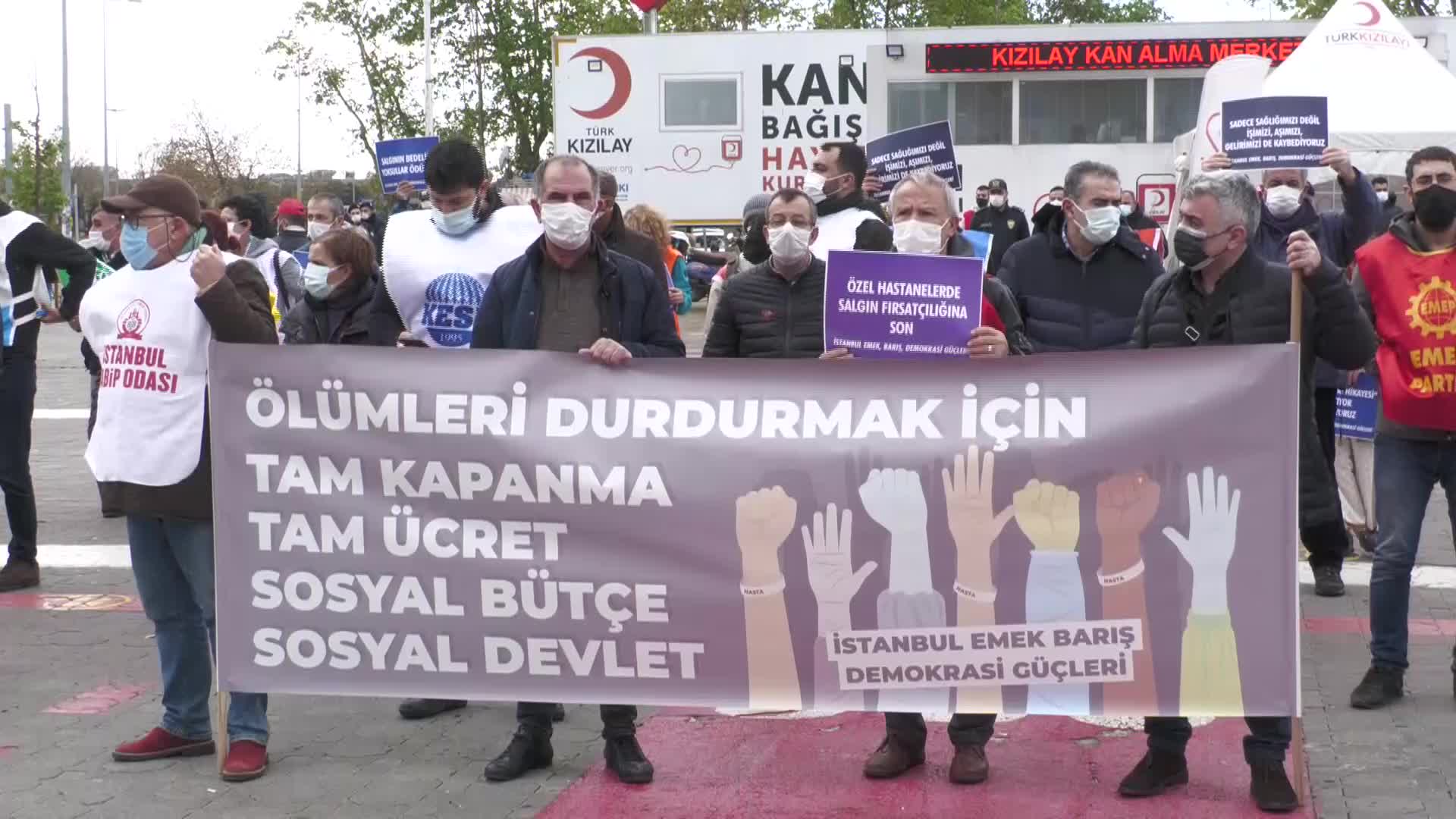 İSTANBUL EMEK, BARIŞ, DEMOKRASİ GÜÇLERİ, "TAM KAPANMA" İÇİN EYLEM YAPTI