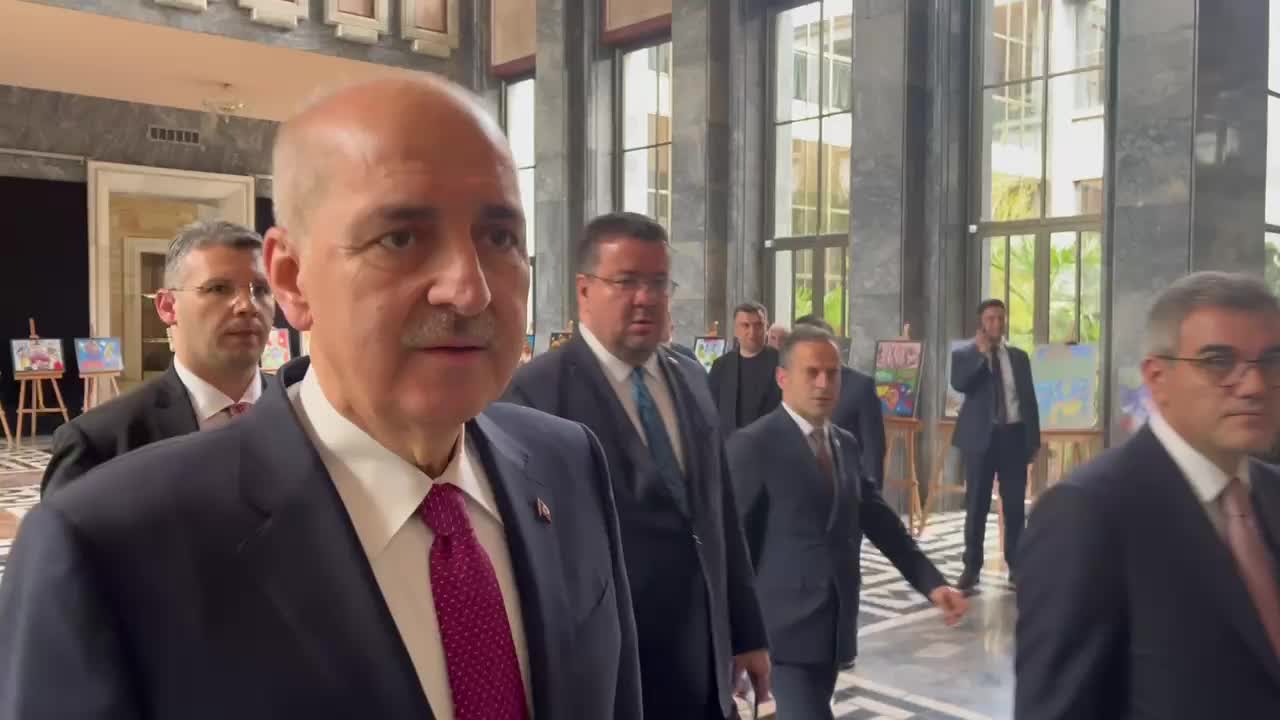 İstanbul'da deprem... TBMM Başkanı Kurtulmuş: "Öyle görünüyor ki beklenen İstanbul depremi her an kapıdadır. Hepimizin hazırlıklı olması lazım"