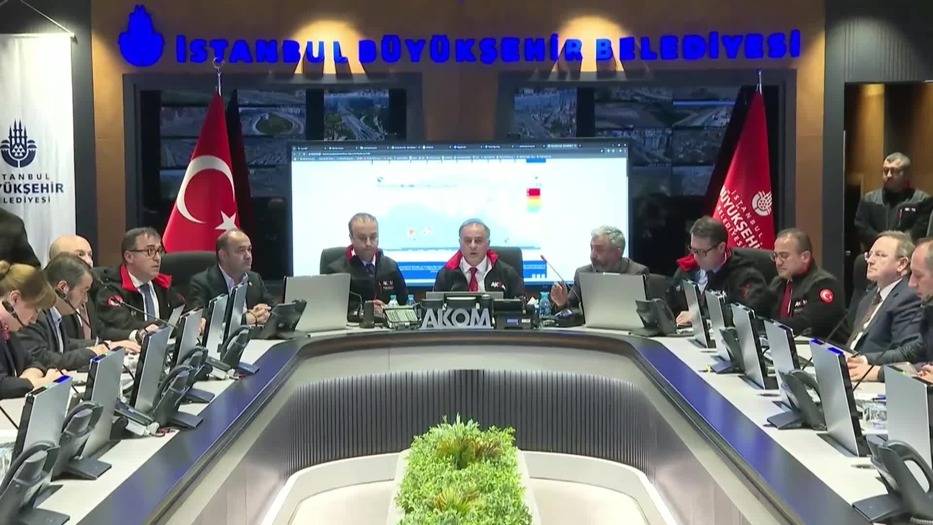 İBB, deprem teyakkuzuna geçti... Aslan: Herhangi bir olumsuzluk yok